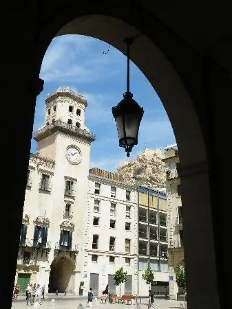 R-1-комната в квартире для 2 человек -alicante Centro Homestay Alicante