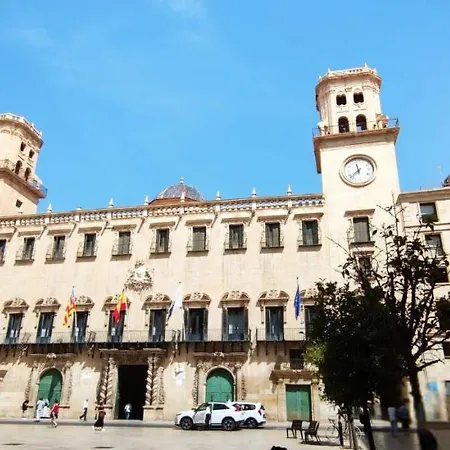 R-1-комната в квартире для 2 человек -alicante Centro アリカンテ